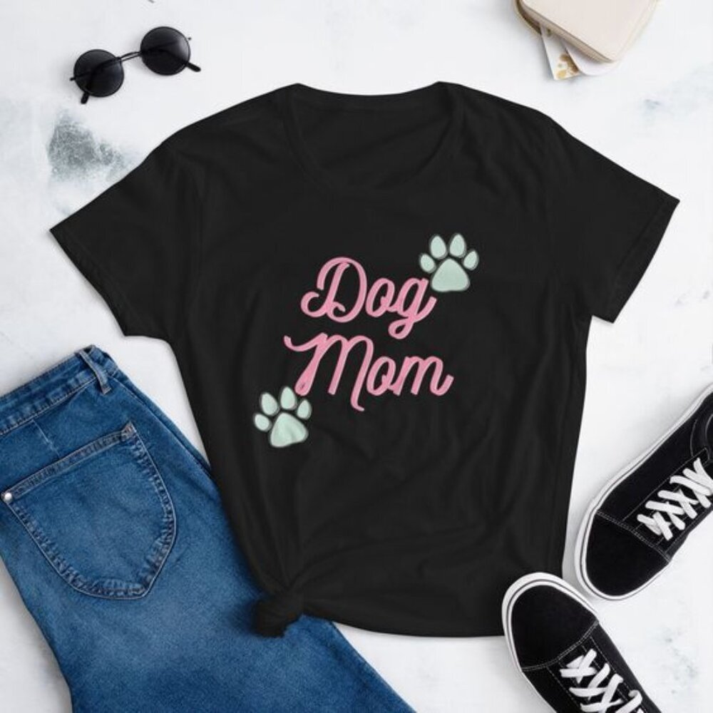 Dog Mom Shirt, Paw Print Graphic Tee Gift For Mothers Day Dog Lover Mom 05